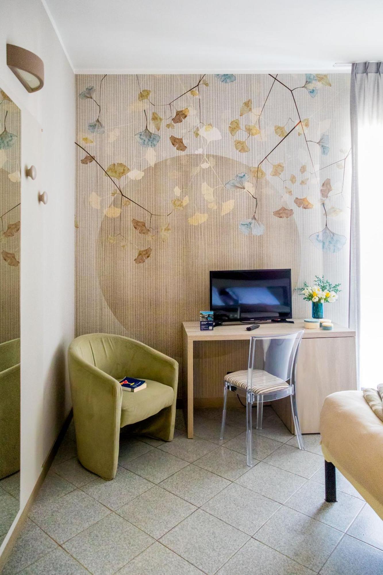 Hotel Gabriella Diano Marina Esterno foto