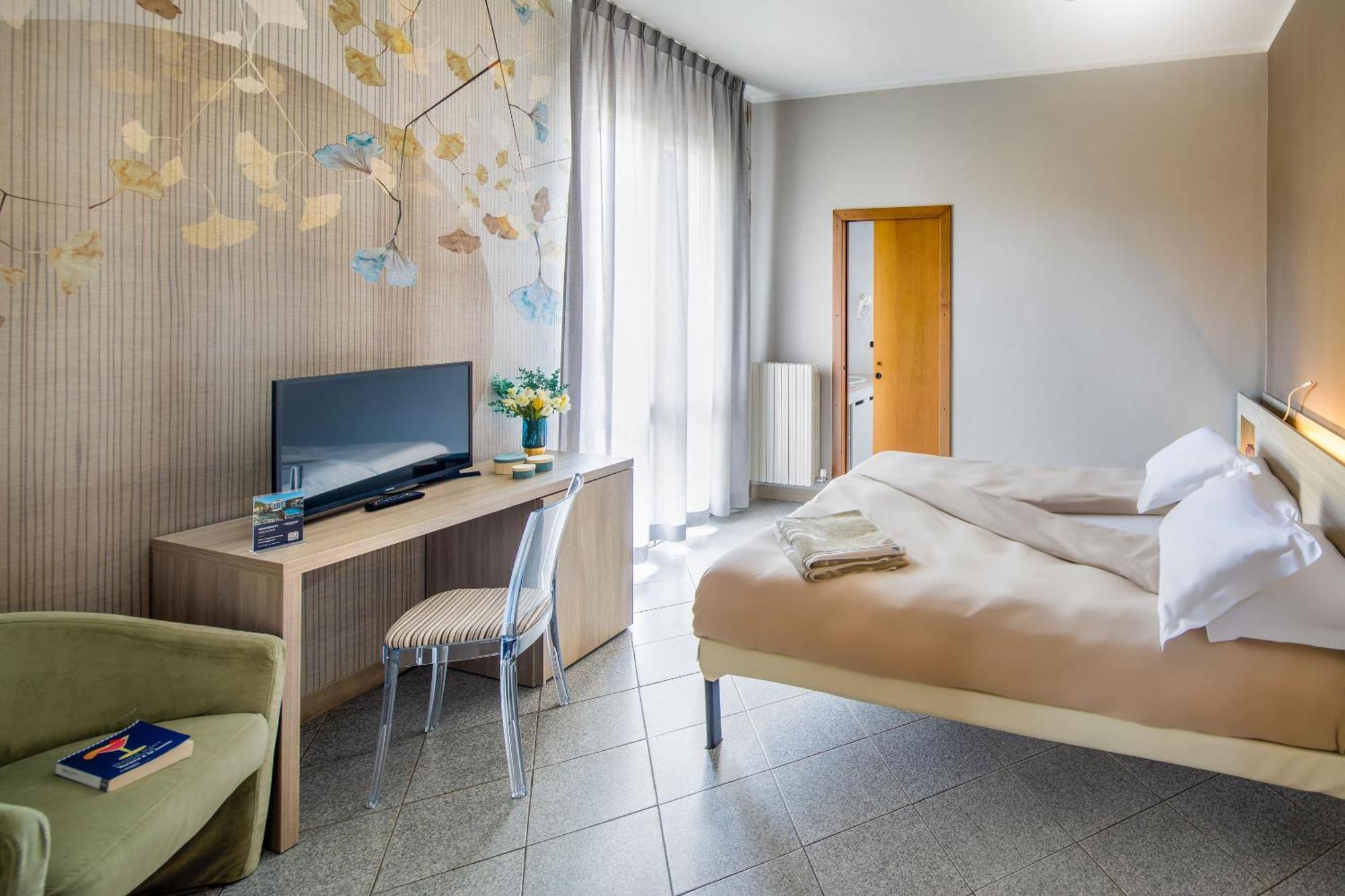 Hotel Gabriella Diano Marina Esterno foto