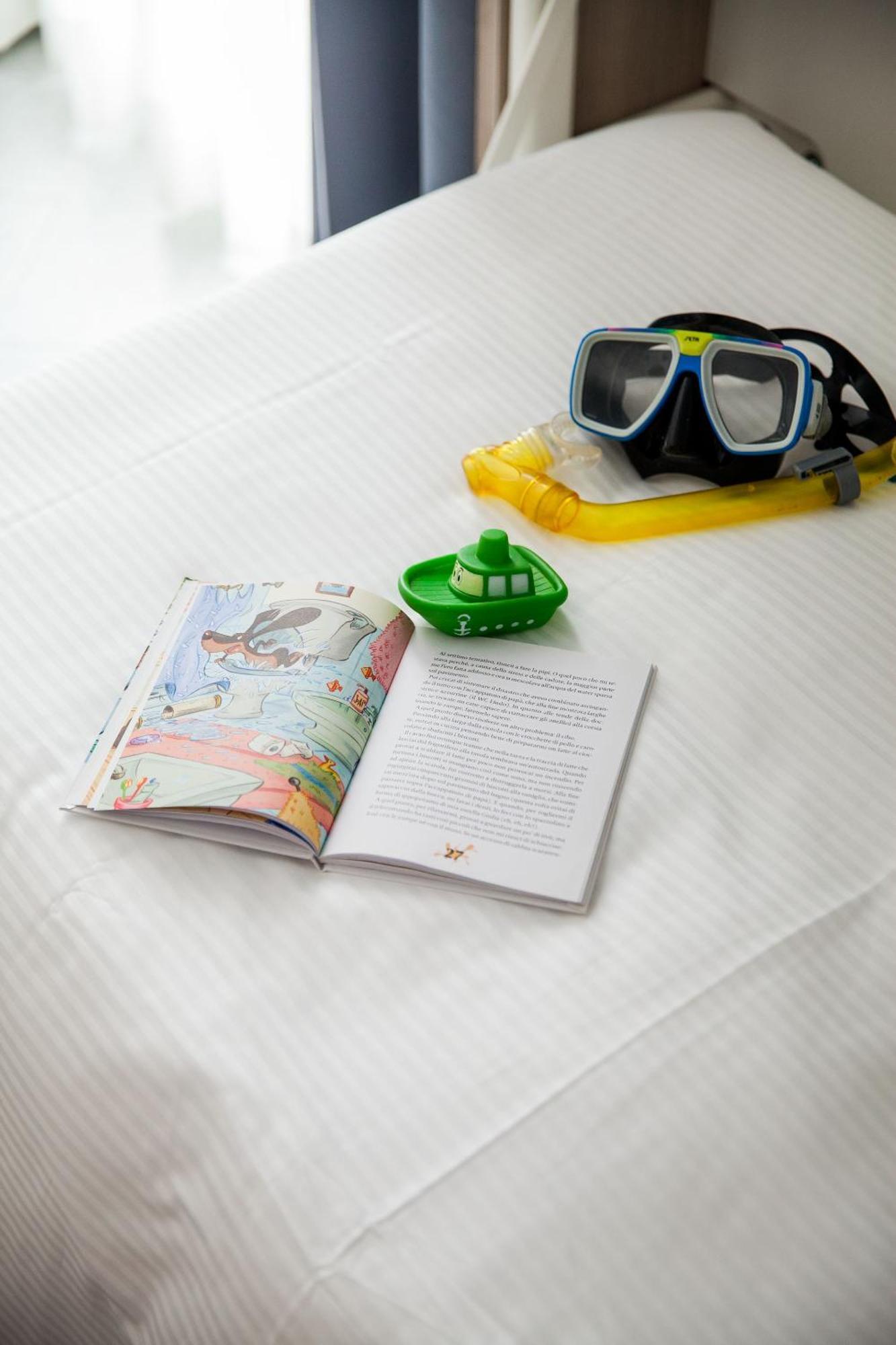 Hotel Gabriella Diano Marina Esterno foto