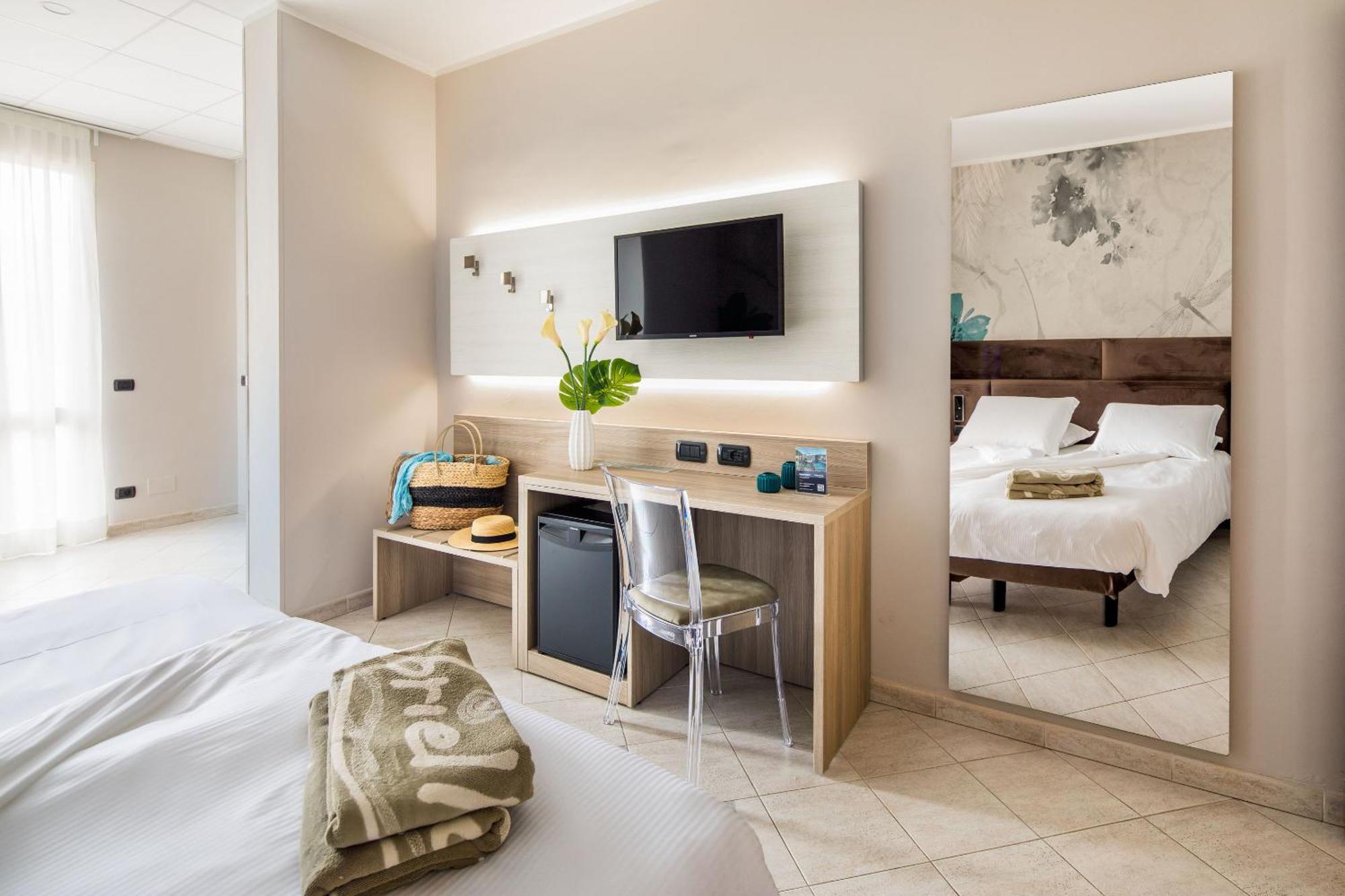 Hotel Gabriella Diano Marina Esterno foto